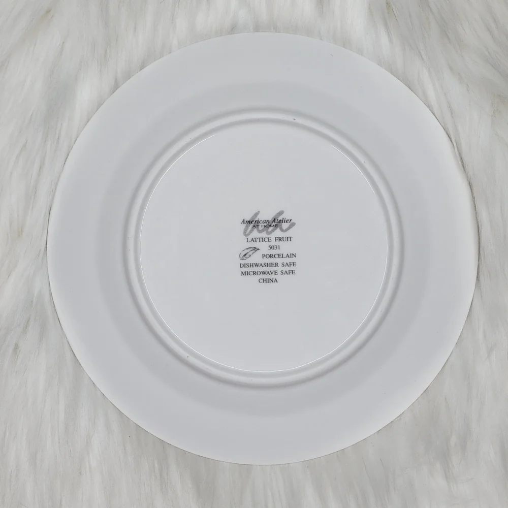 Vintage American Atelier Lattice Fruit plates (5031) produced in 1990
